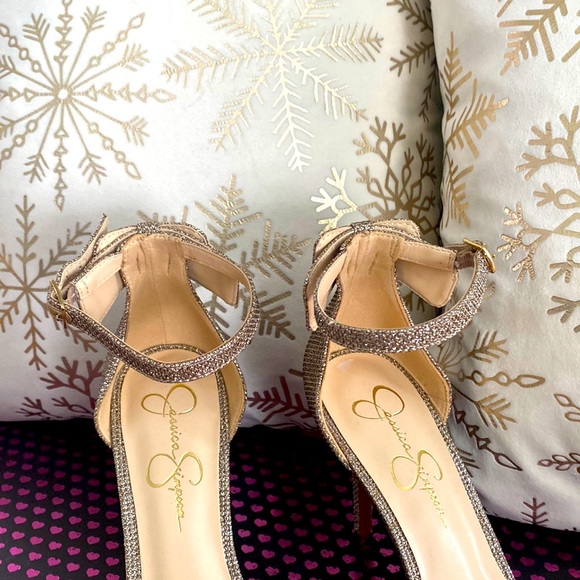 Jessica Simpson 'Lana' 3-1/2" Glittery ‘Bling’ Strappy Heels w/ Bows, Size 9.5” - Picture 9 of 16